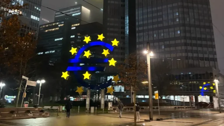 Francoforte sul Meno: Una Guida Completa per Scoprire la Capitale Finanziaria della Germania